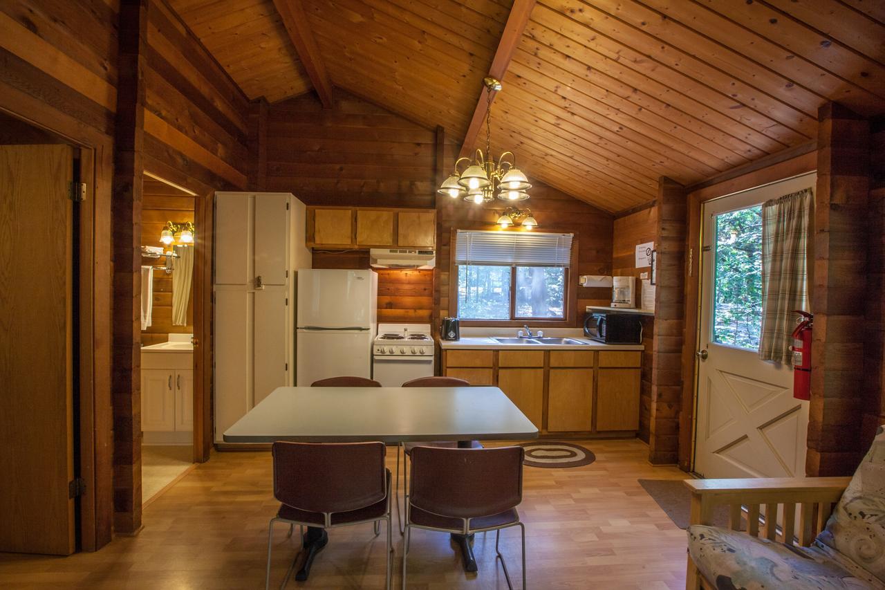 Lake Texoma Camping Resort Cabin 4 Willow Spring Экстерьер фото