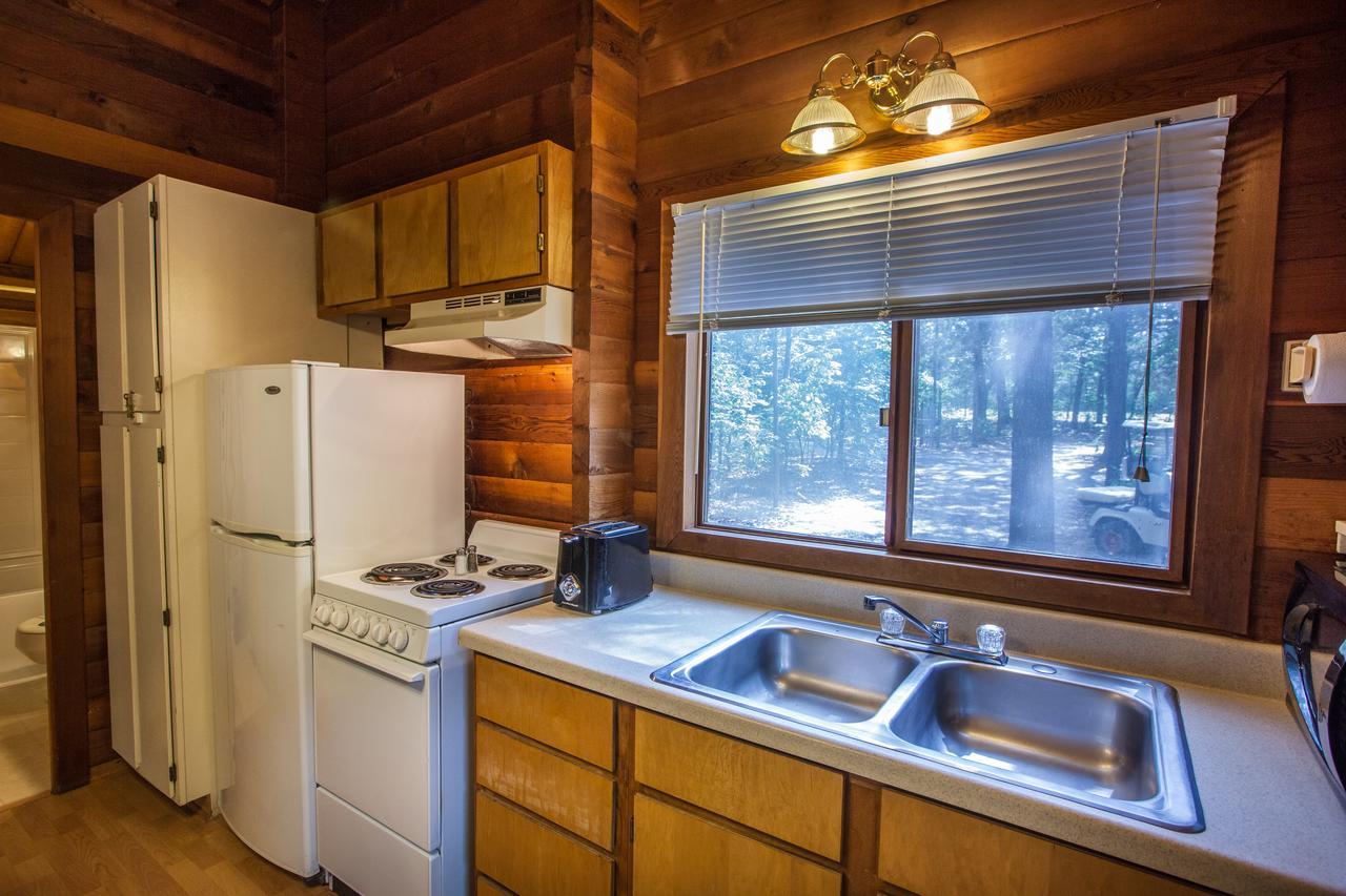 Lake Texoma Camping Resort Cabin 4 Willow Spring Экстерьер фото